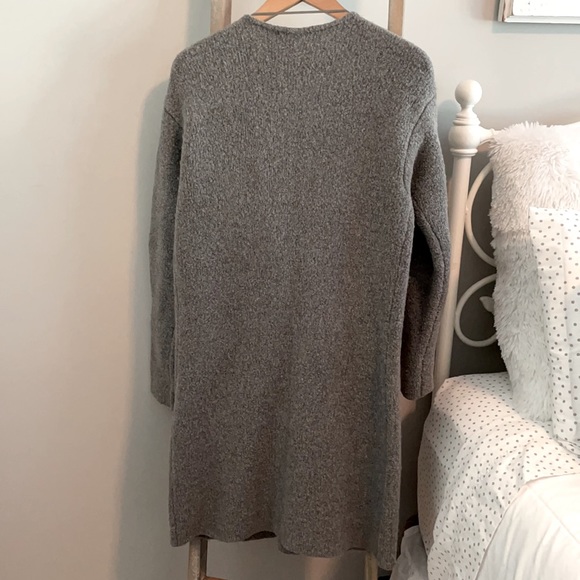 LOFT Gray Sweater Jacket - Picture 4 of 9